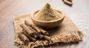 त्वचा के लिए मुलेठी के फायदे, त्वचा के लिए मुलेठी पाउडर के फायदे