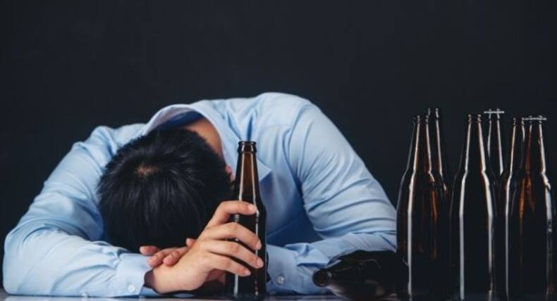 Nighttime Habits: रात की ये 5 बुरी आदतें खराब कर देती हैं आपके अगले दिन की प्रोडक्टिविटी, आप दिनभर रहते हैं सुस्त