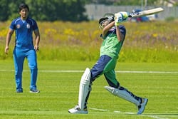 हार्ट अटैक के कारण क्रिकेटर की मौत, Cricket Pitch पर ही आया अटैक