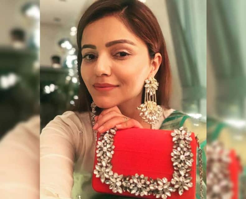 Rubina Dilaik Fitness: रुबीना दिलैक की फिटनेस का राज हैं ये 3 योगासन, रोज इतना लीटर पीती हैं पानी एक्‍ट्रेस