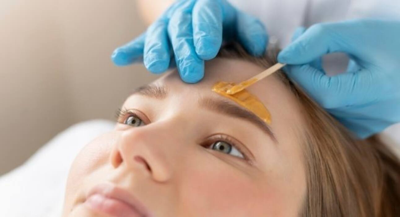 Waxing Myth And Facts: पहली बार वैक्सिंग कराने जा रही हैं तो इन 4 अफवाहों से रहें दूर, झूठ हैं ये बातें