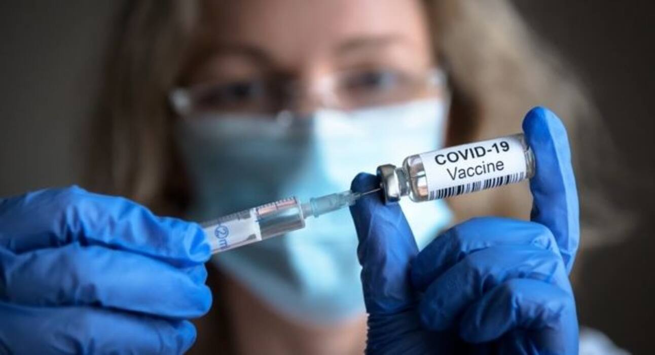 List of COVID-19 Vaccine Side Effects: Here’s How To Deal With Each of Them