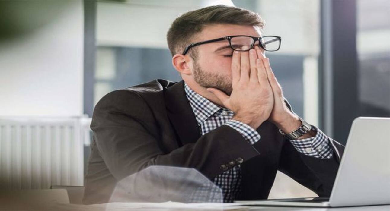List of COVID-19 Vaccine Side Effects: Here’s How To Deal With Each of Them