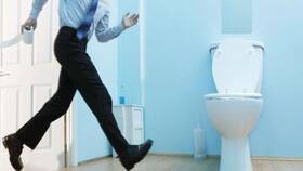 Blood in Stool: बड़ी आंत में इस परेशानी की वजह से मल में आता है खून, ये 3 तरीके खून आने से रोकेंगे Blood in Stool: बड़ी आंत में इस परेशानी की वजह से मल में आता है खून, ये 3 तरीके खून आने से रोकेंगे