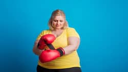 World Obesity Day 2021: इन 5 बीमारियों में आपके जीवन के लिए घातक हो सकता है मोटापा, एक्सपर्ट टिप्स से रहें सेफ