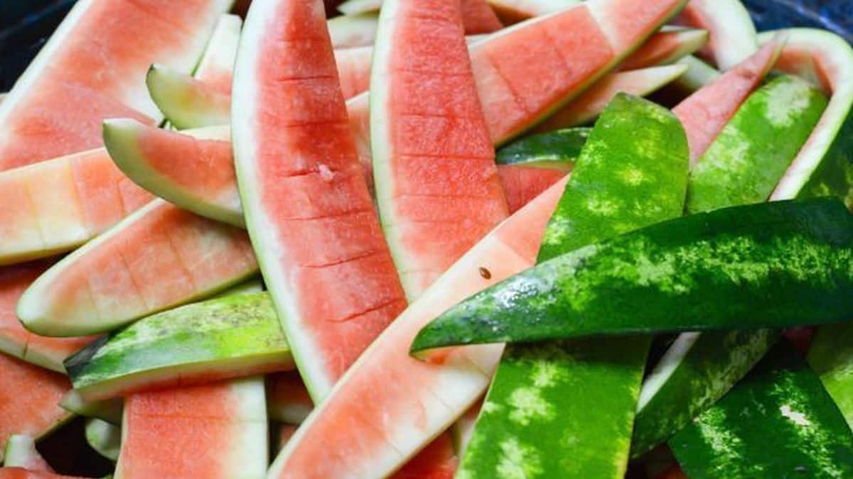 Watermelon Peel Benefits in Hindi तरबूज के छिलकों के फायदे जानते हैं