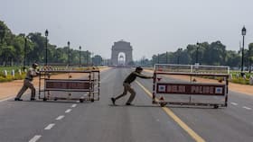 Lockdown Imposed In Delhi From Tonight Amid COVID-19 Surge: Here's What’s Allowed, What’s Shut