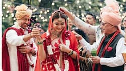 दिया मिर्जा ने शादी के डेढ़ महीने बाद ही अनाउंस की अपनी प्रेग्नेंसी, दिखाया अपना बेबी बंप