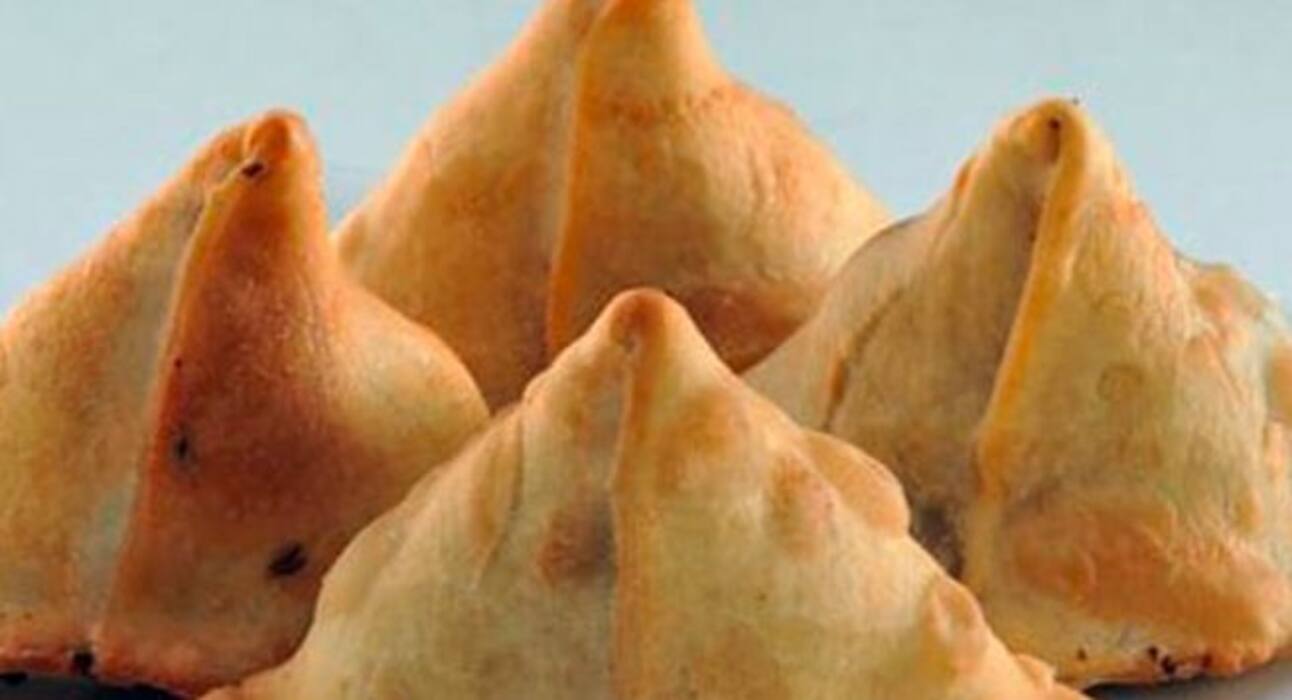 रिफाइन्ड में बना समोसा गर्मियों में बिगाड़ सकता है आपकी सेहत, ये 6 बीमारियां बुढ़ापे तक करेंगी आपको परेशान