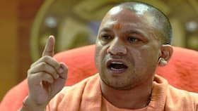 यूपी में कोरोना से बिगड़े हालात से निपटेंगी अब 9 टीमें