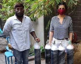 एक्ट्रेस रवीना टंडन ने कहा, दिल्ली सांस के लिए लगभग हांफ रही है।