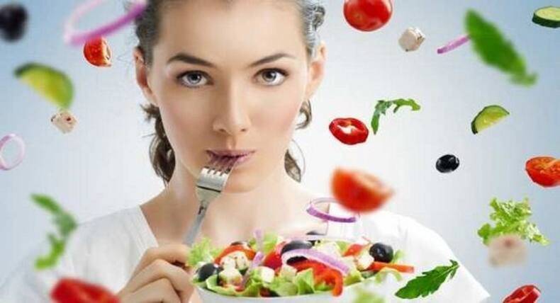 Monsoon Diet Tips: बरसात में किस तरह की डायट है सही? जानें क्या कहता है आयुर्वेद