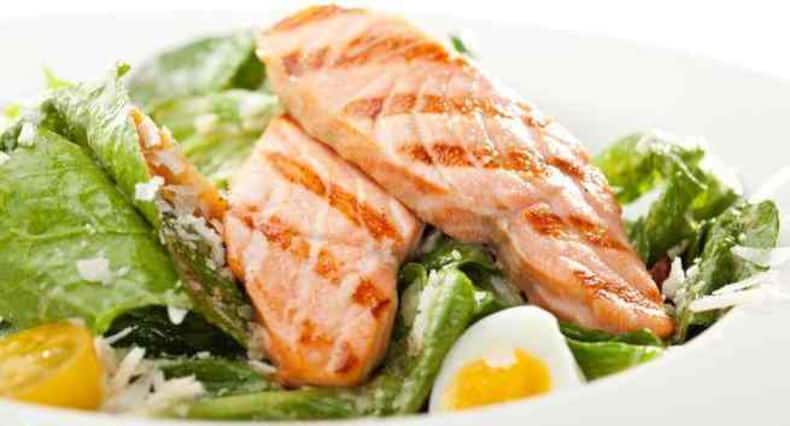 Monsoon Diet Tips: बरसात में किस तरह की डायट है सही? जानें क्या कहता है आयुर्वेद