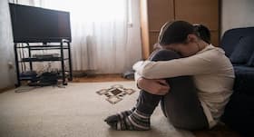 Suicidal Thoughts: लॉकडाउन में इस वजह से लोगों में आए आत्महत्या के ख्याल।