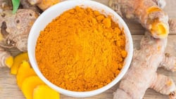 हल्दी के साइड एफेक्ट्स, हल्दी के अधिक सेवन के नुकसान