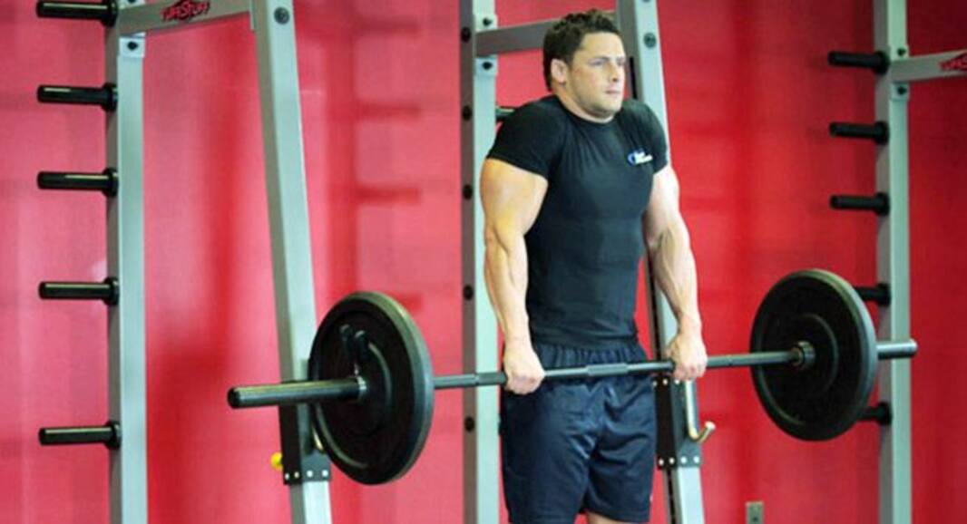 Shoulder Exercises: ऋतिक रोशन और टाइगर श्रॉफ जैसे मजबूत कंधे चाहिए तो रोजाना करें ये 5 शोल्‍डर एक्‍सरसाइज, आप भी दिखेंगे आकर्षक
