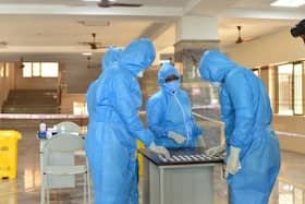 Coronavirus Updates in India: कोविड-19 इंफेक्शन से जुड़ी ताजा जानकारी और लाइव अपडेट्स के लिए हमसें जुड़ें।