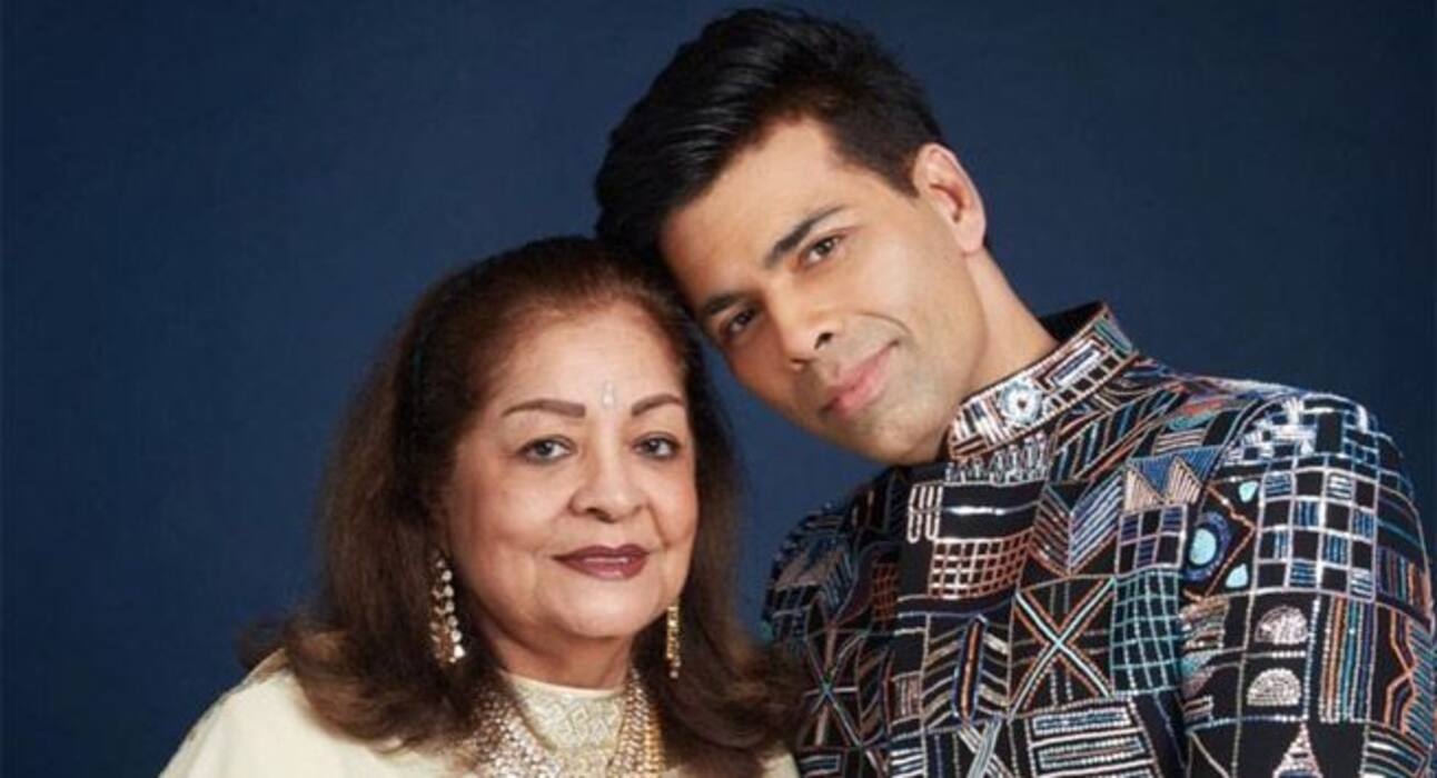 Global Day of Parents 2021: करोड़ों के मालिक हैं ये बॉलीवुड सेलेब्स, पर रहते हैं पैरेंट्स के घर में, समझते हैं जॉइंट फैमिली की अहमियत