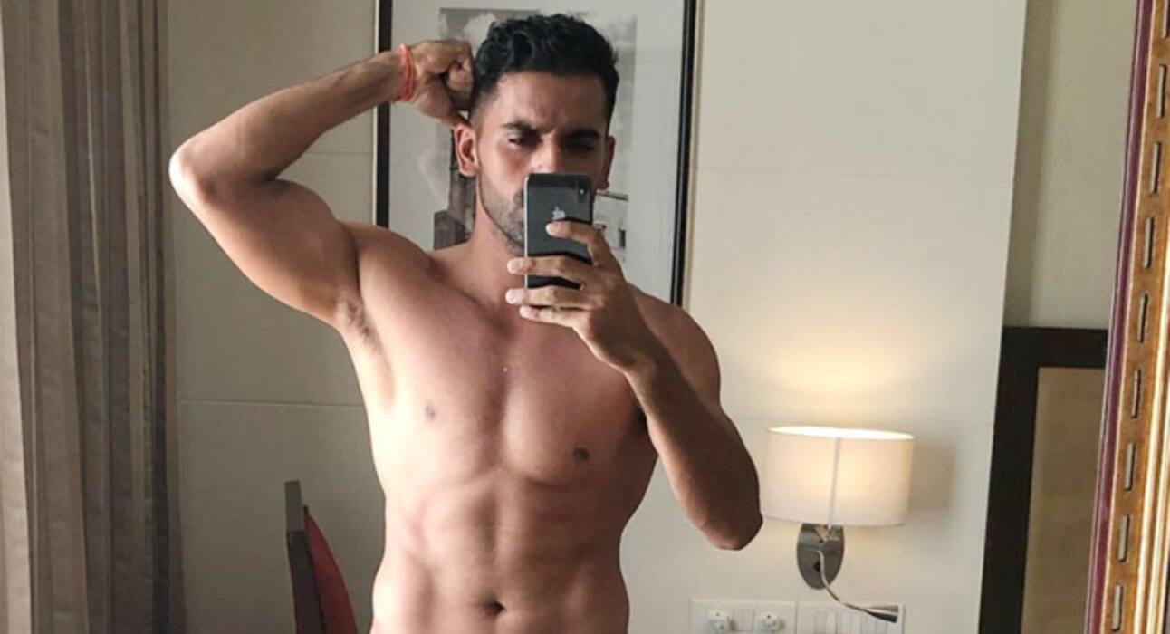 गेंदबाजी-बल्लेबाजी के साथ जबरदस्त बॉडी से भी दीवाना बनाते हैं क्रिकेटर दीपक चाहर, फिट बॉडी के लिए यूं करते हैं मेहनत