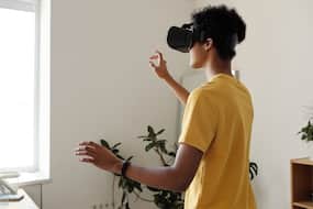 8 Health Benefits of Playing Video Games