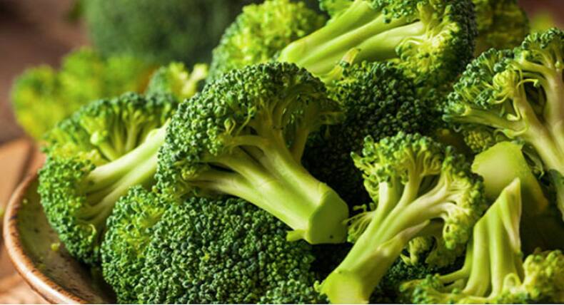 Can’t Afford Organic? Go For These Clean 15 Fruits And Vegetables