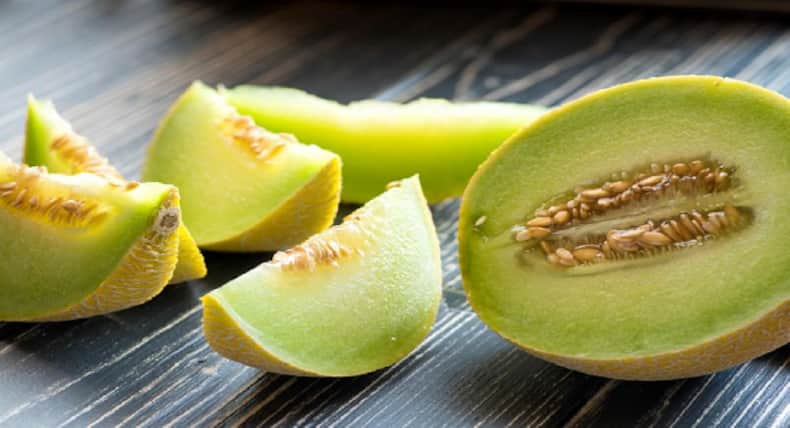 Can’t Afford Organic? Go For These Clean 15 Fruits And Vegetables