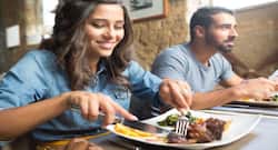 Diet Tips For Diabetics: डायबिटीज नियंत्रण में रखने के अपनाएं ये हेल्दी डायट टिप्स, नहीं बढे़गा ब्लड शुगर लेवल