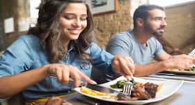 Diet Tips For Diabetics: डायबिटीज नियंत्रण में रखने के अपनाएं ये हेल्दी डायट टिप्स, नहीं बढे़गा ब्लड शुगर लेवल