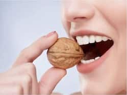 Follow These 7 Tips And Tricks For Strong Teeth