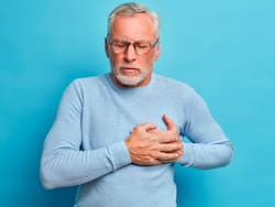 How Aging Affects Your Heart: बुढ़ापा आने के साथ क्यों बढ़ जाती हृदय रोगों की संभावना, ये हैं 5 मुख्य कारण