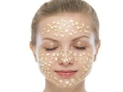 Add Oats To Your Beauty Routine For A Blemish-Free Skin