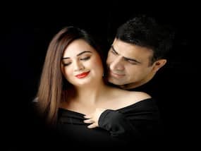 रिश्ते में रोमांस के स्पार्क को जिंदा बनाए रखने के 10 टिप्स रिश्ते में रोमांस के स्पार्क को जिंदा बनाए रखने के 10 टिप्स