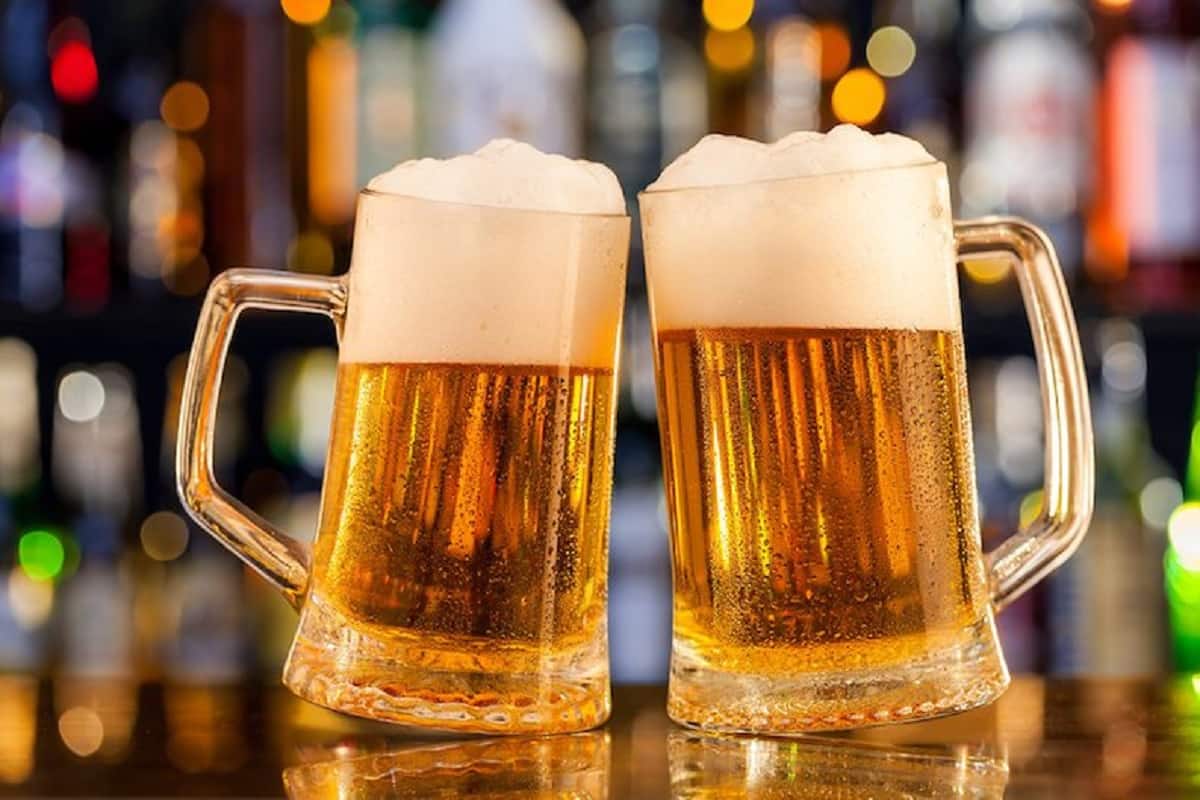 Beer Side Effects: बिअर प्रेमींसाठी वाईट बातमी, अशा प्रकारे संपवते पुरुषत्व!