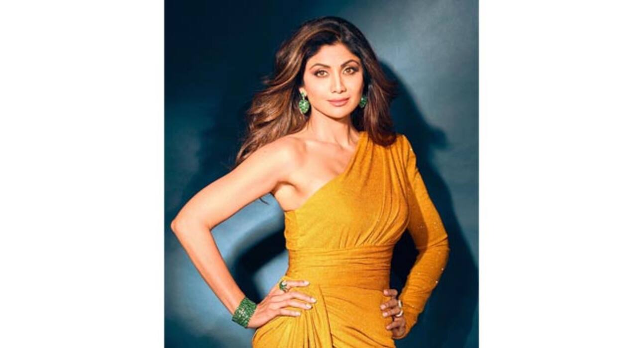 Celebs Who Don't Drink: अक्षय कुमार से लेकर शिल्पा शेट्टी तक,अल्कोहल को हाथ भी नहीं लगाते ये 8 सेलेब्स, जानें शराब ना पीने के फायदे