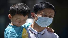 Coronavirus Live Updates : बिहार में कोरोना की जानकारी लेने घर-घर पहुंचेंगे स्वास्थ्य सेवक, शुरू हुई मुहिम