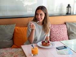 Healthy Breakfast: वजन कम करने के लिए बेस्ट हैं ये 5 हेल्दी ब्रेकफास्ट, आपको पूरे दिन रखेंगे एक्टिव और एनर्जेटिक