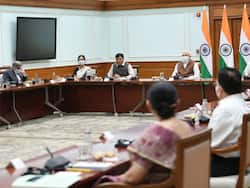 पीएम मोदी ने की वैक्सीन निर्माता कंपनियों के साथ बैठक, कंपनी मालिकों ने प्रधानमंत्री मोदी को दिया वैक्सीनेशन को सफल बनाने का श्रेय