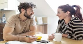 Is Your Partner Your Best Friend: इन संकेतों से समझे आपका जीवनसाथी है आपका सबसे अच्छा दोस्त Is Your Partner Your Best Friend: इन संकेतों से समझे आपका जीवनसाथी है आपका सबसे अच्छा दोस्त
