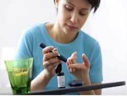 5 Ways To Prevent And Control Diabetes Post-40 In Women