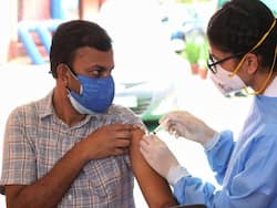 Vaccine Hesitancy: वैक्सीन लगवाने से हिचकिचा रहे हैं लोग, महामारी पर काबू पाने में बन सकती है यह बड़ी अड़चन, SERUM प्रमुख अदार पूनावाला का बयान