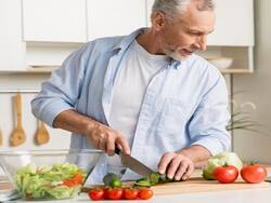 5 Essential Supplements For Men Over 40