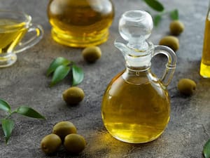 Decoding Olive Oil: Understanding the Difference Between Cheap and