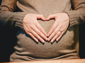 Pregnancy With IVF: Tips For To Stay Safe And Healthy During Winter