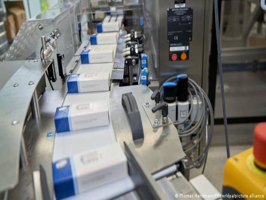Pfizer's COVID-19 Pills Paxlovid Gets Nod From FDA: Possible Side Effects And Other Details of This Oral Antiviral Drug