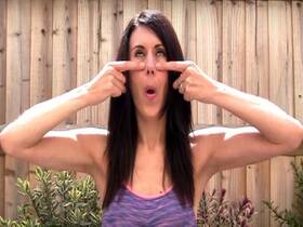 Face Yoga For Glowing Skin: Does It Work? Face Yoga For Glowing Skin: Does It Work?