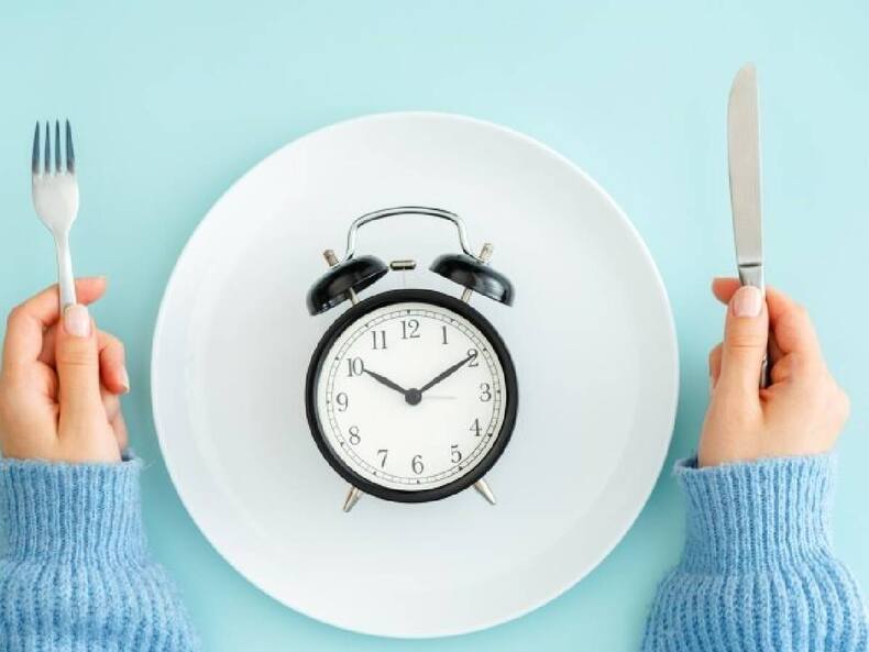 Lose Belly Fat Easily: जानिए पेट और कमर की सख्त चर्बी को आसानी से खत्म करने के 5 आयुर्वेदिक तरीके