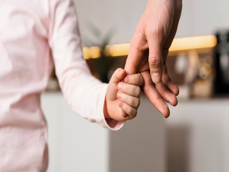 Are You A Codependent Parent? 8 Telltale Signs You Should Aware Of