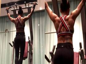 Sushmita Sen Shares Photos Of Her Super-Toned Back In Inspiring Instagram Post: 5 Best Back Exercises Sushmita Sen Shares Photos Of Her Super-Toned Back In Inspiring Instagram Post: 5 Best Back Exercises