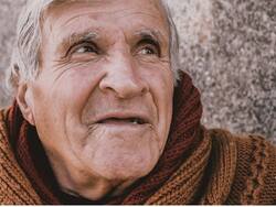 Social Isolation Associated With Faster Tooth Loss In Older Adults