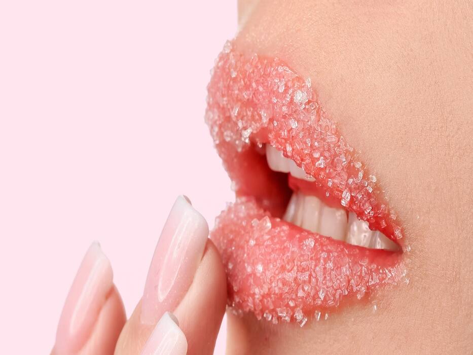 Struggling With Chapped Lips? Revive Them With These Easy Tips